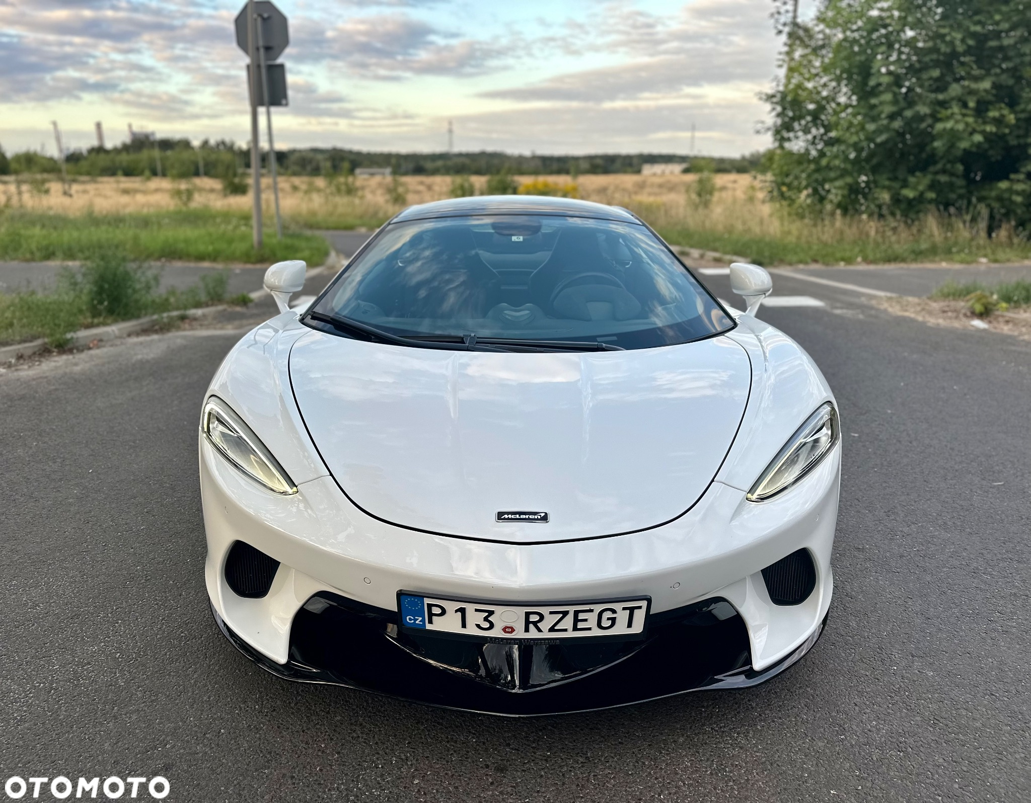 McLaren GT Standard - 7