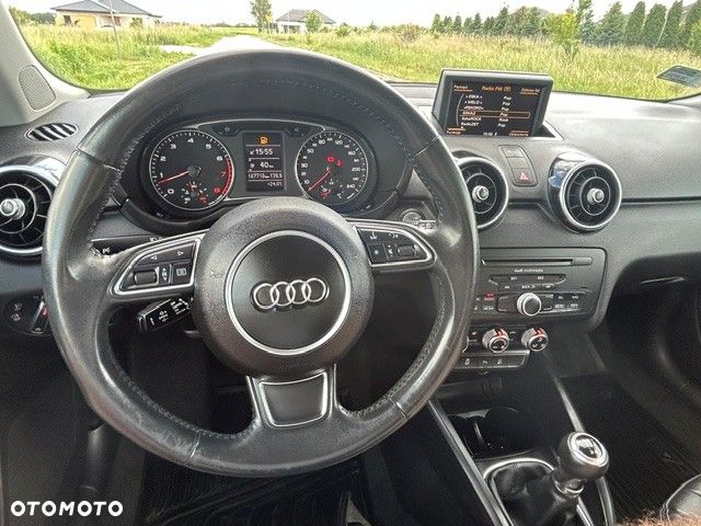 Audi A1 3-drzwiowe 1.2 TFSI Attraction - 5