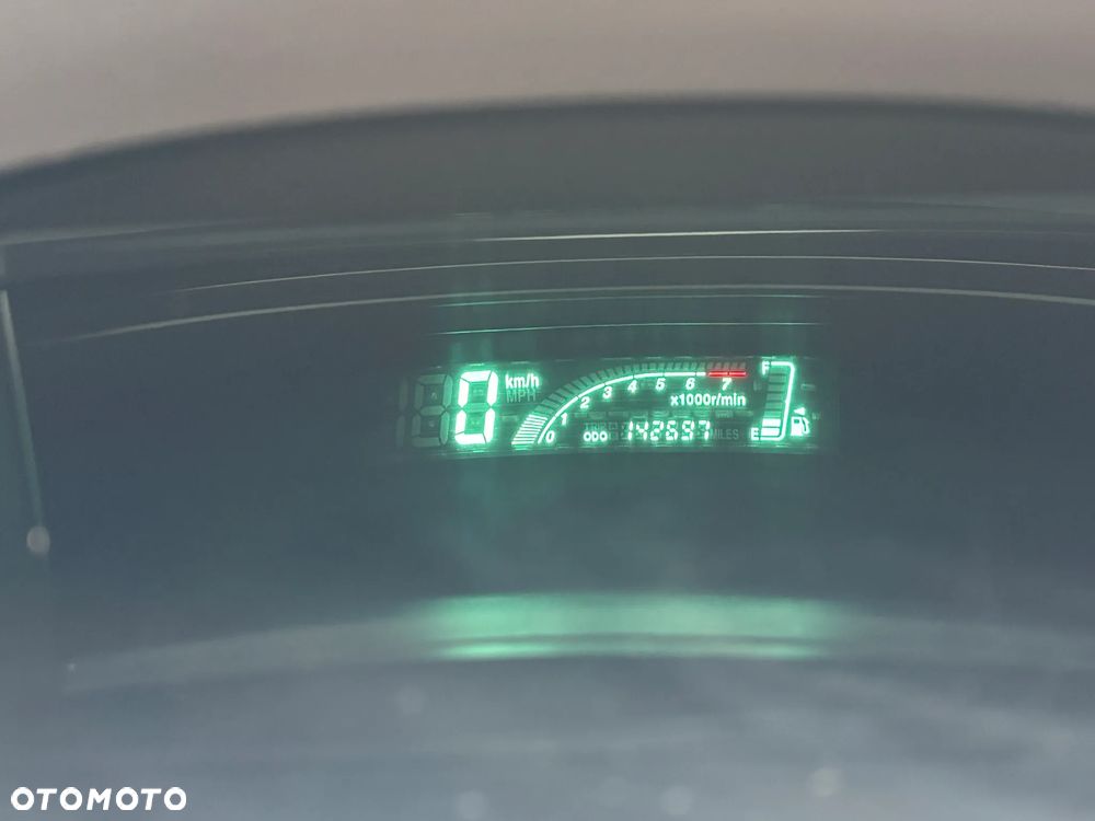 Toyota Yaris 1.0 Luna - 9
