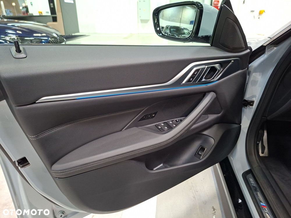 BMW Seria 4 - 12