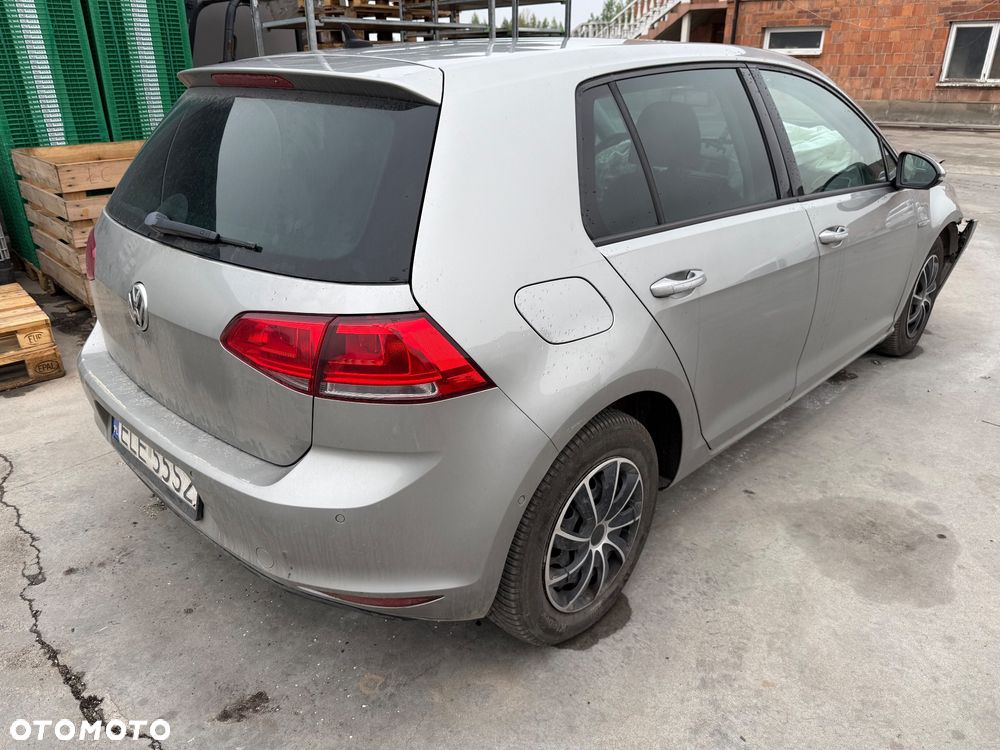 Volkswagen Golf 1.6 TDI BlueMotion Trendline - 7