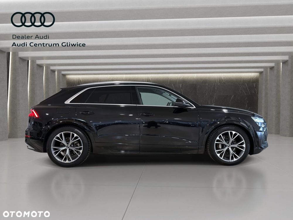 Audi Q8 - 6