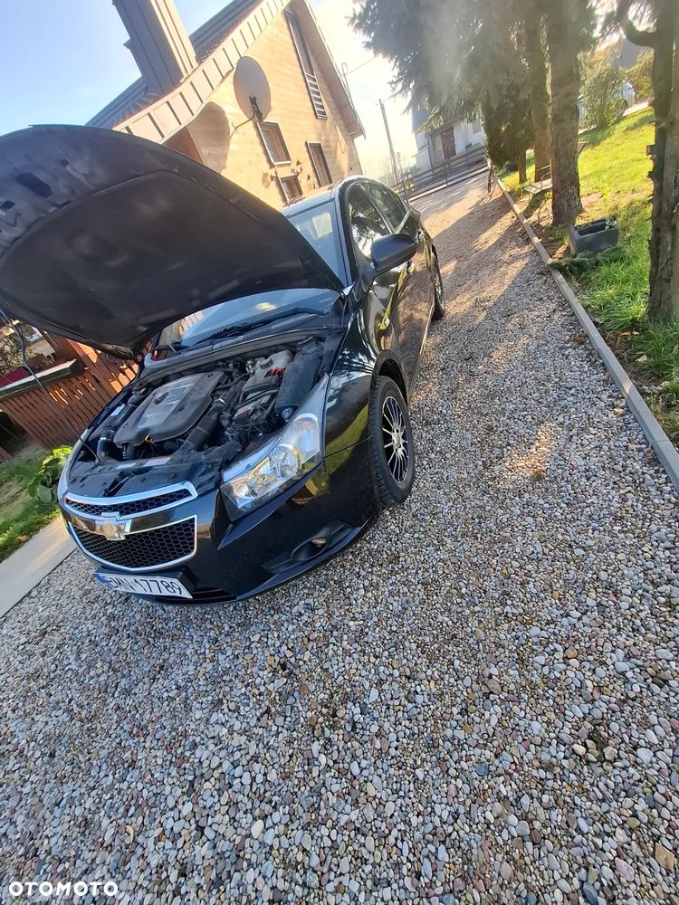 Chevrolet Cruze 2.0 LS - 3