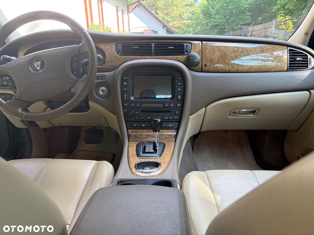 Jaguar S-Type 2.7 V6 D Executive - 10
