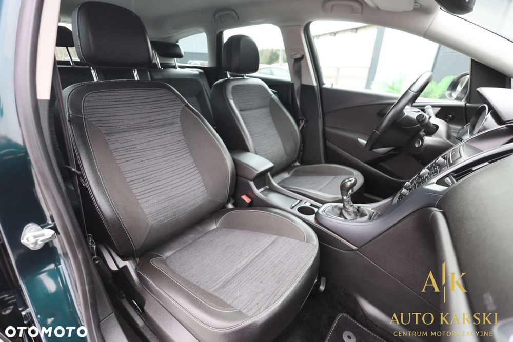 Opel Astra - 36