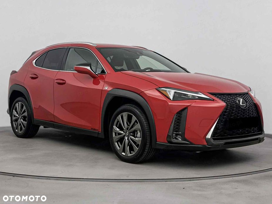 Lexus UX - 5