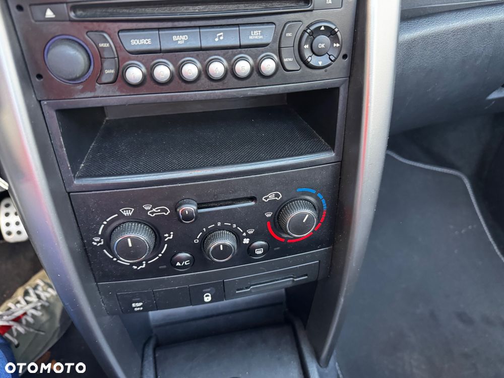 Peugeot 207 120 Sport - 25