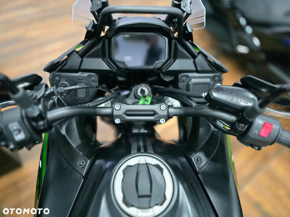 Kawasaki Versys 650 - 24