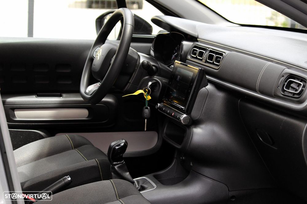 Citroën C3 1.2 PureTech C-Series - 15