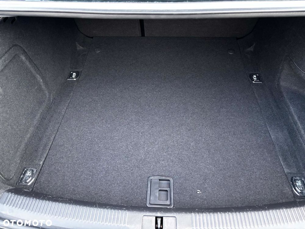 Audi A4 Limousine 2.0 TDI Multitronic - 11