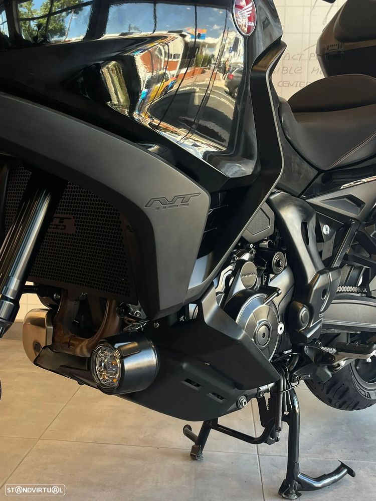 Honda NT 1100 DCT - 9