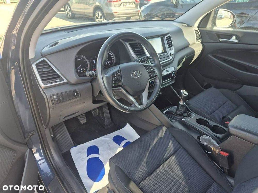 Hyundai Tucson - 24