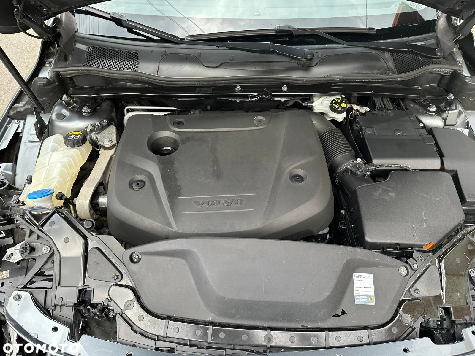 Volvo V40 D2 Drive-E Momentum - 11