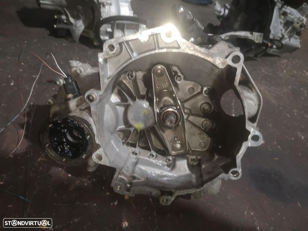 CAIXA DE VELOCIDADES VOLKSWAGEN POLO IV 9N1 - 1