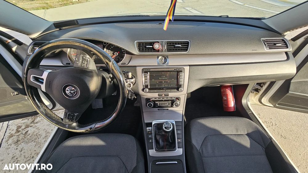 Volkswagen Passat 2.0 TDI BlueMotion Tehnology Comfortline - 3