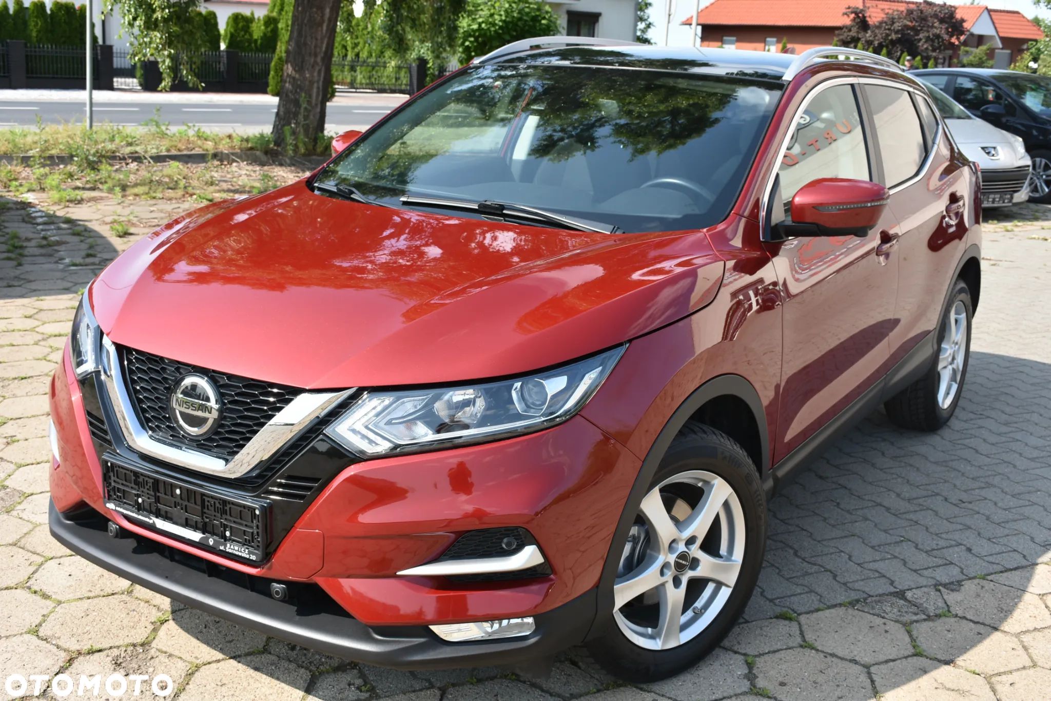 Nissan Qashqai 1.3 DIG-T N-Connecta - 1
