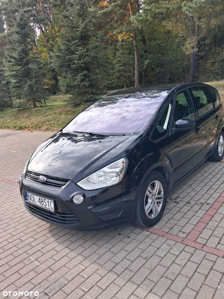 Ford S-Max 2010 photo 2