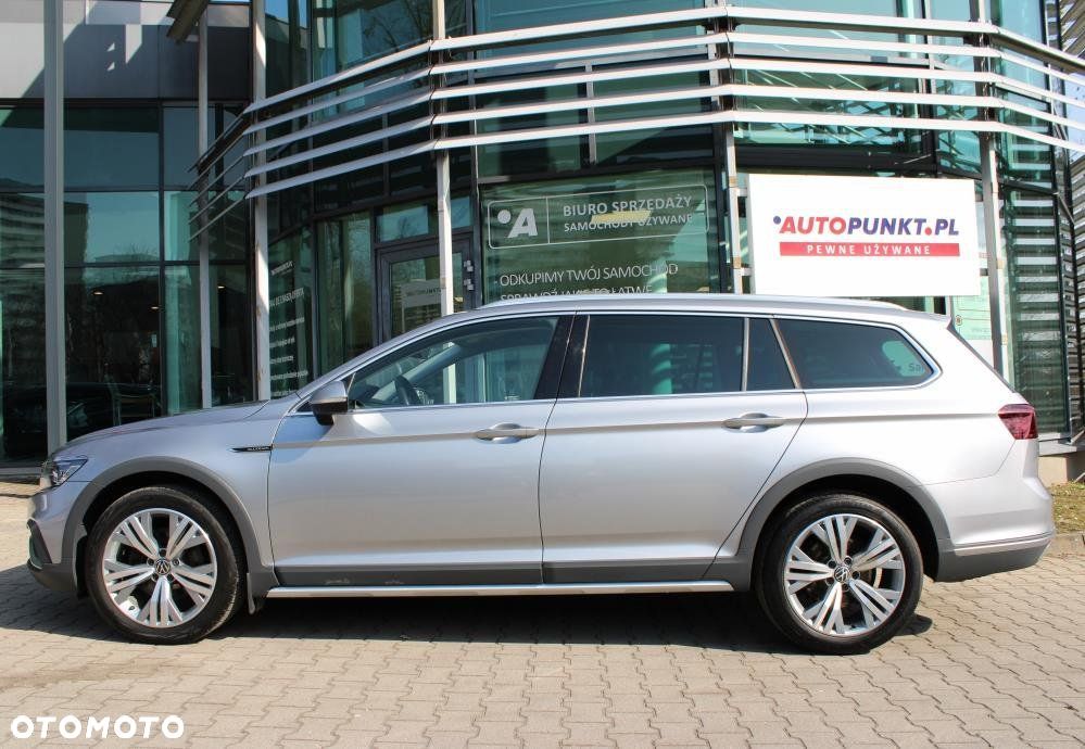 Volkswagen Passat - 7