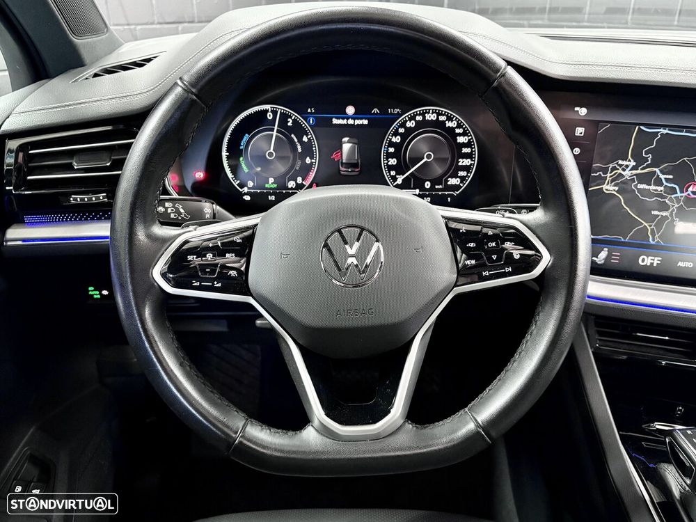 VW Touareg 3.0 V6 e-Hybrid 4Motion Aut. Elegance - 11