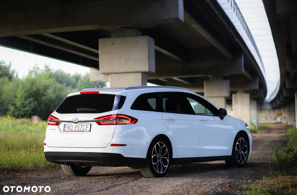 Ford Mondeo - 1