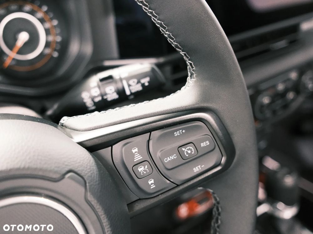 Jeep Wrangler - 23