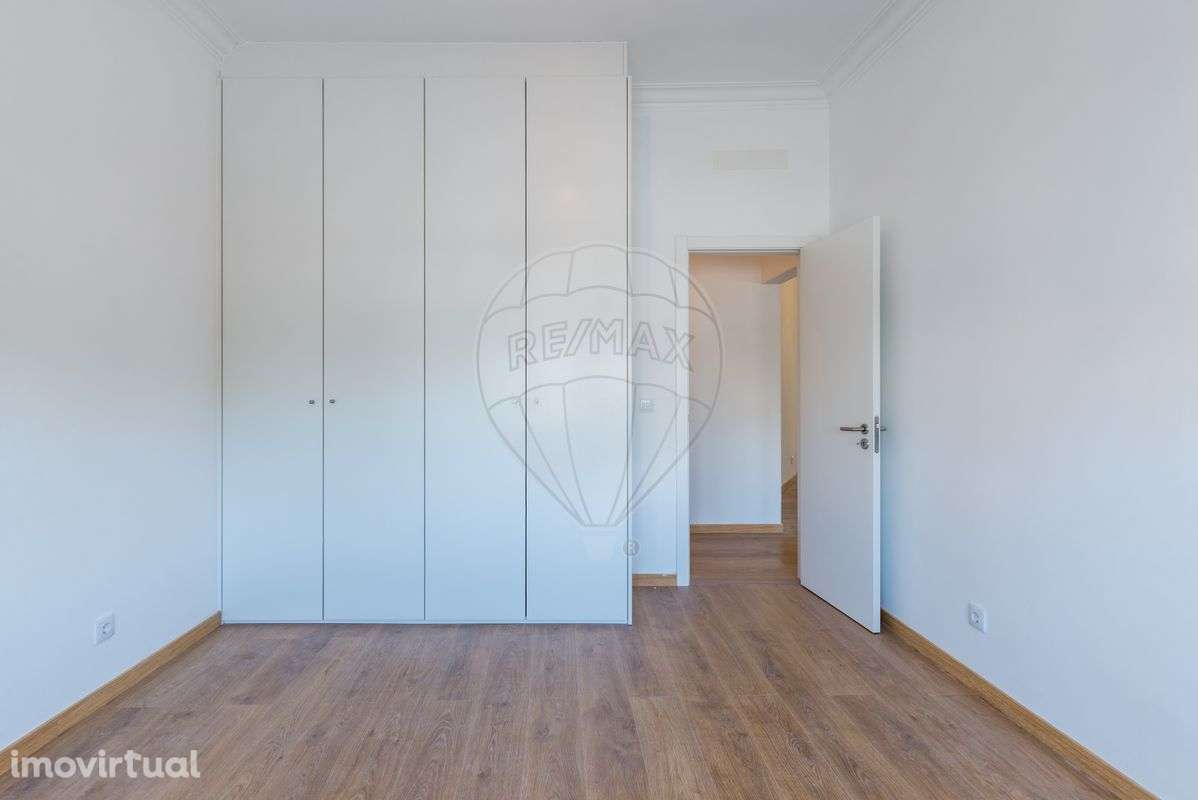 Apartamento T4 para venda - Grande imagem: 2/26