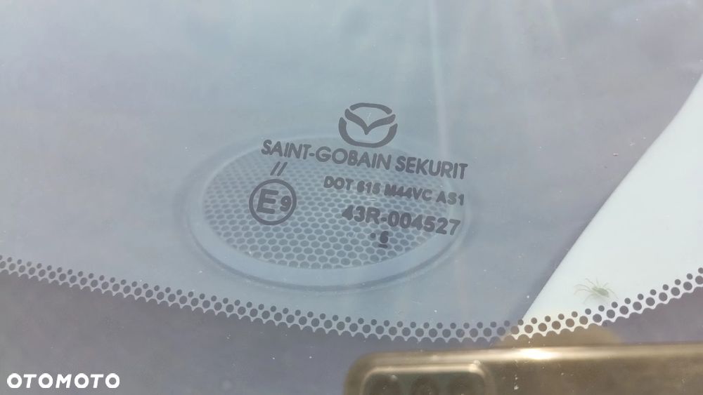 Mazda 2 - 15