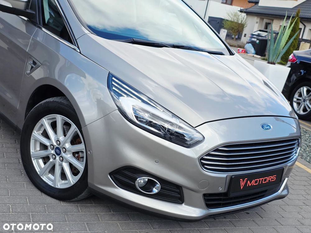 Ford S-Max 2.0 TDCi Titanium PowerShift - 33