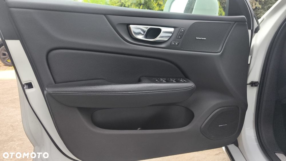 Volvo V60 B3 B Inscription - 18