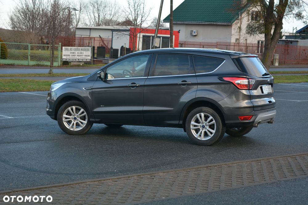Ford Kuga - 19