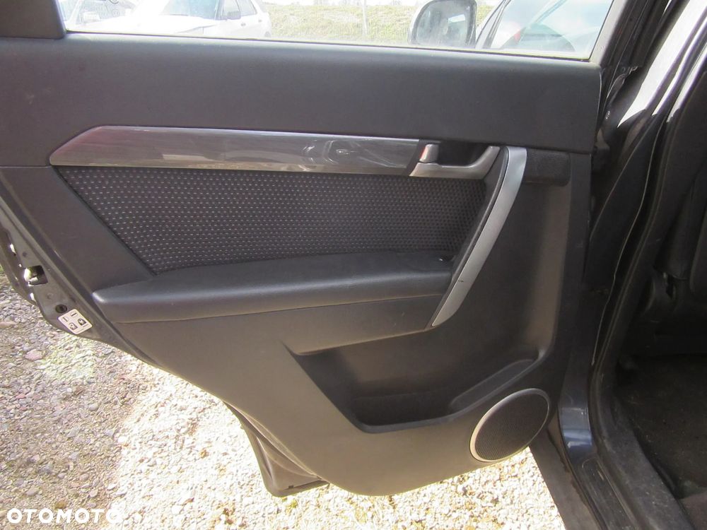 KANAPA FOTELE BOCZI 5 OSÓB Chevrolet Captiva 2007 r. Wszystkie części - 7