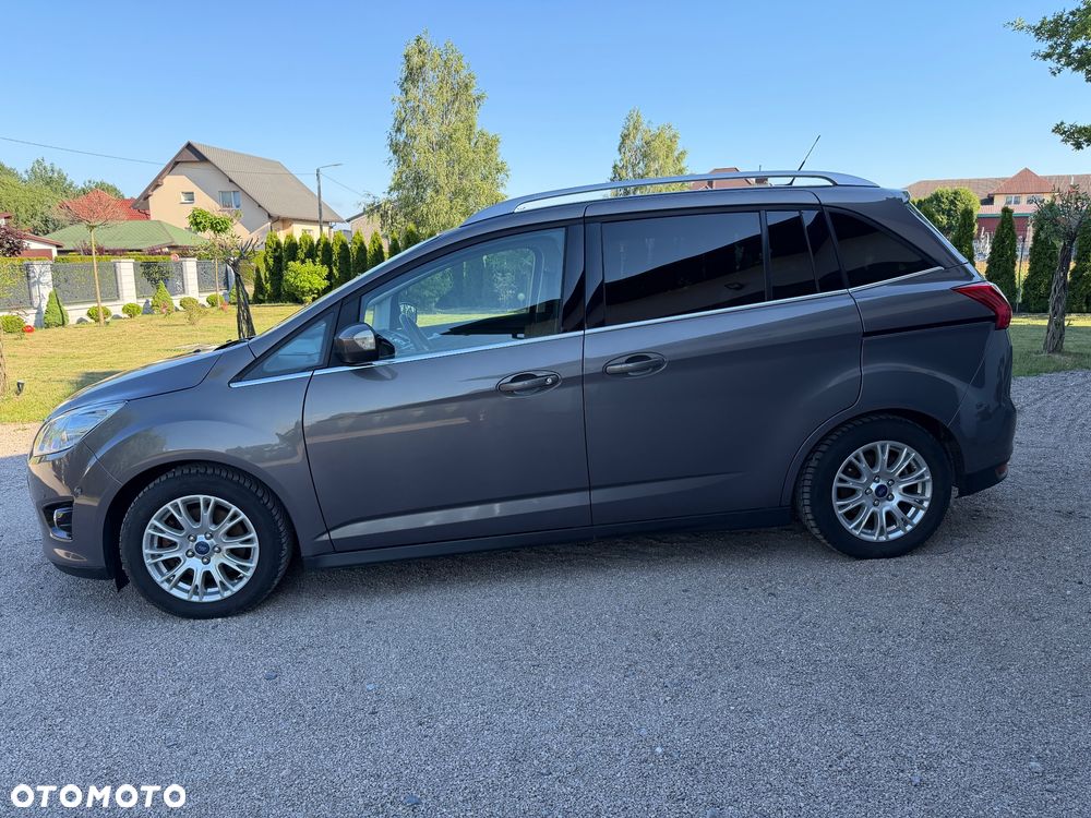 Ford Grand C-MAX - 13