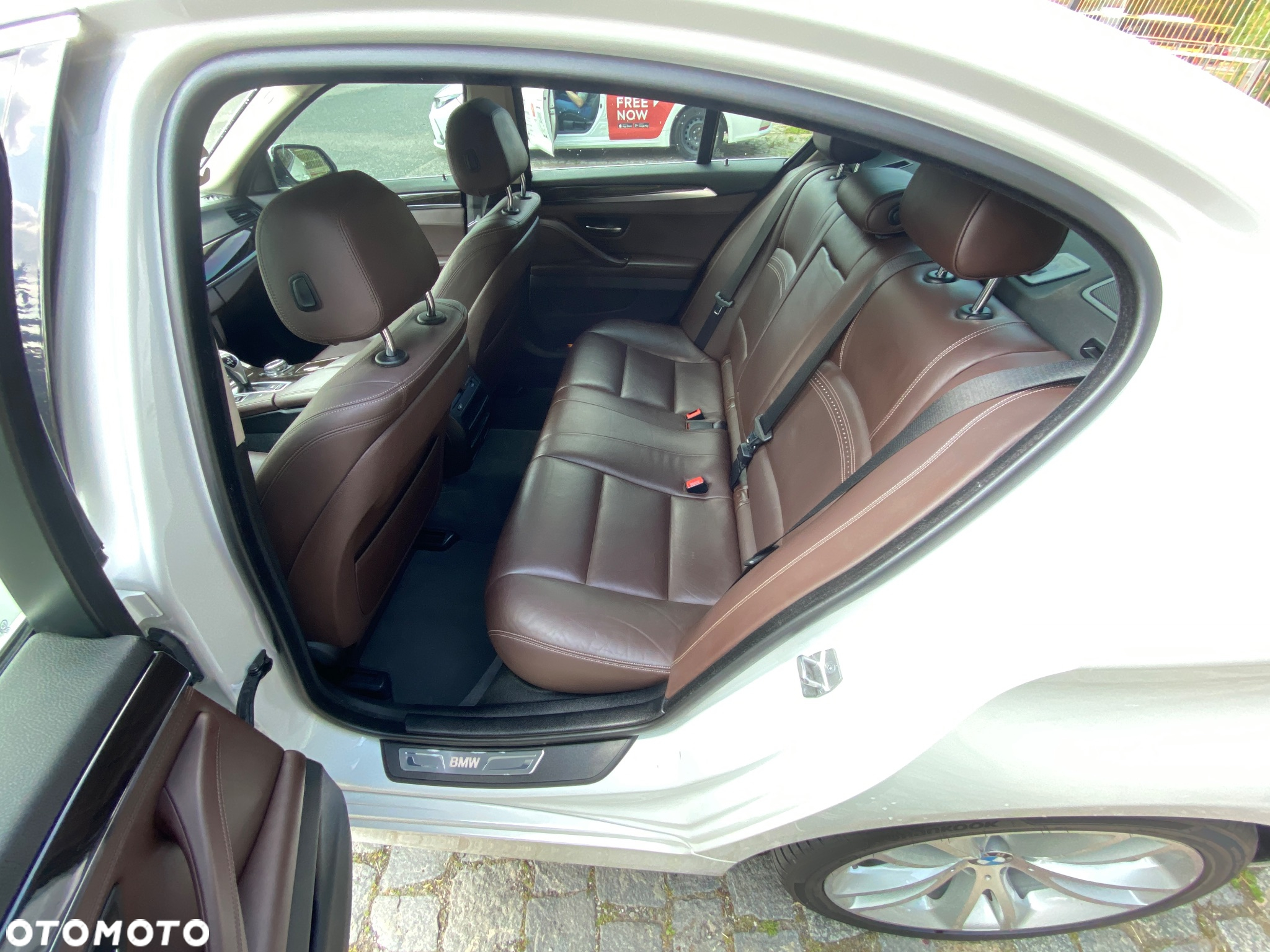BMW Seria 5 535i xDrive Luxury Line - 11