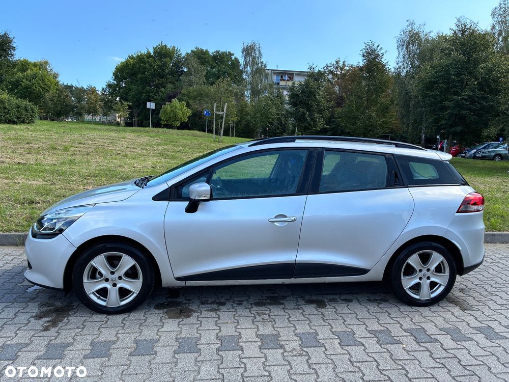 Renault Clio - 11
