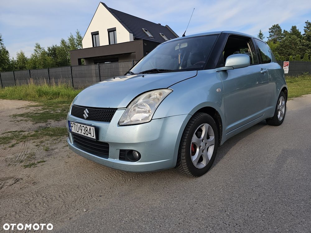 Suzuki Swift - 1