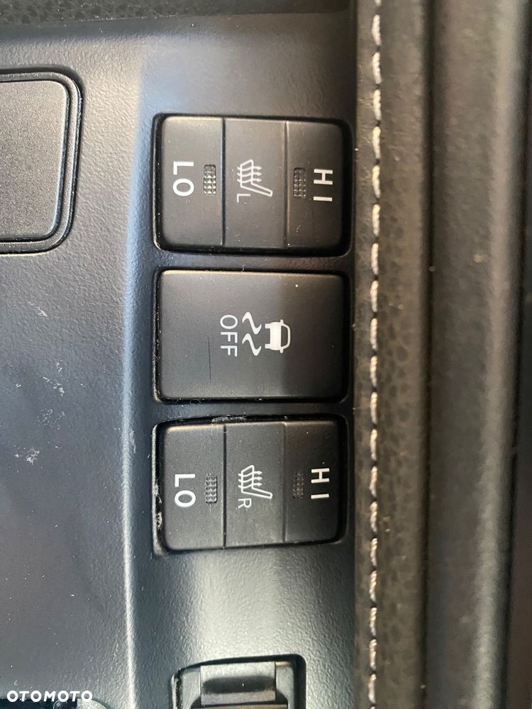 Toyota Auris Hybrid 135 Premium - 13