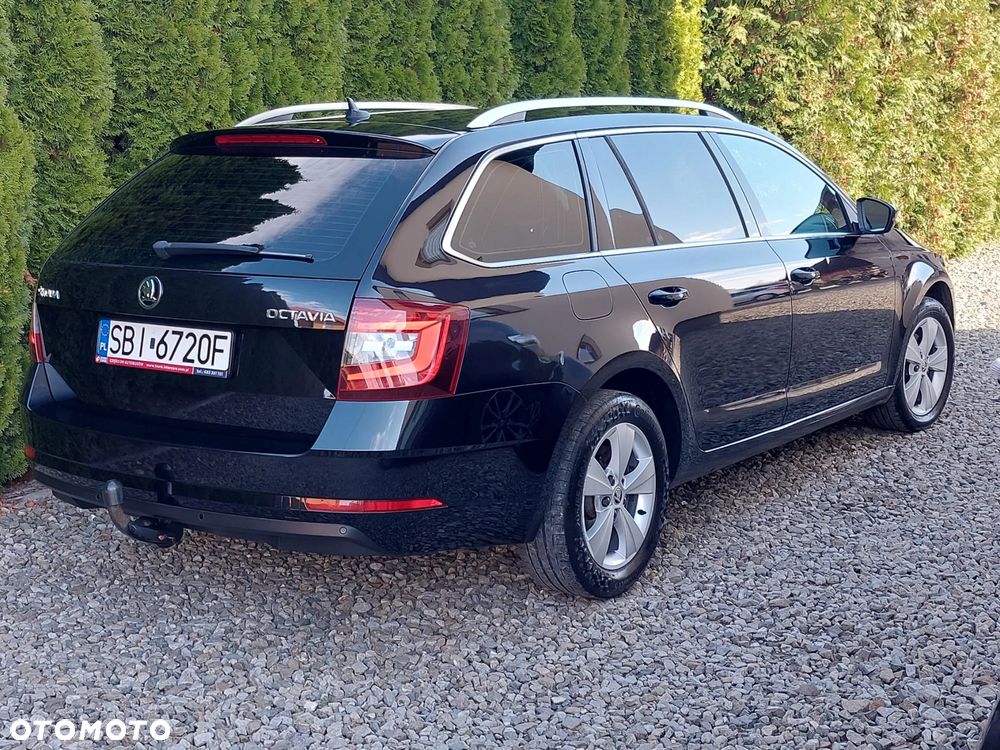 Skoda Octavia 2.0 TDI DSG Style - 3