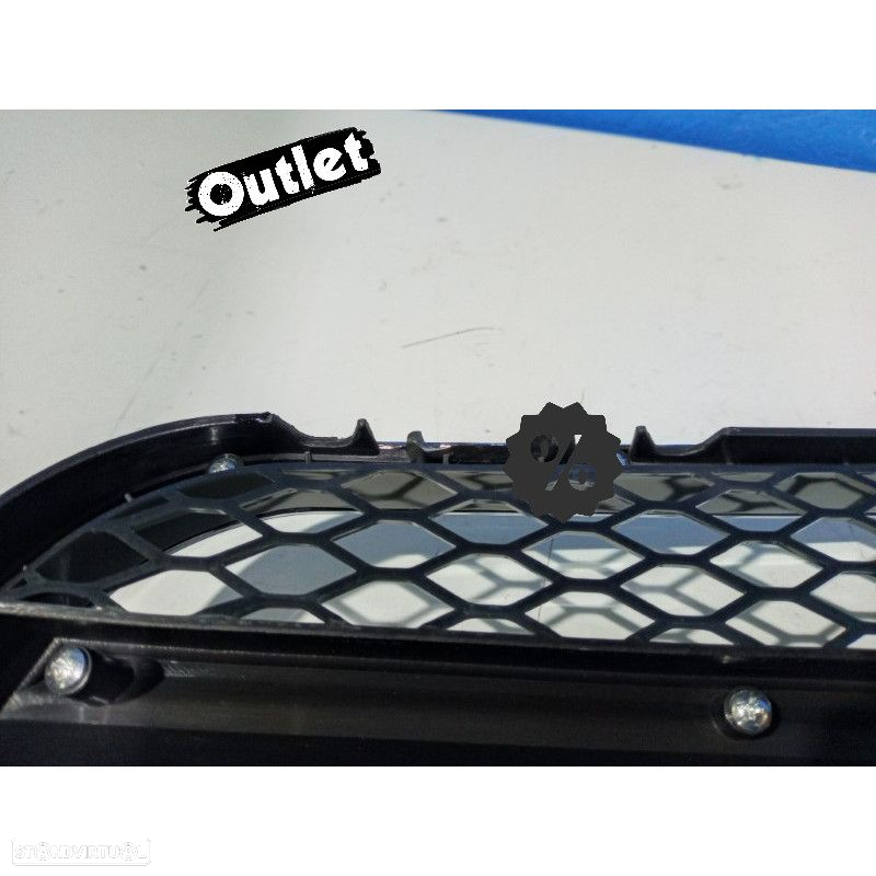 C012114C1 GRELHA MERCEDES CLASE E W212 14- LOOK AMG CROMADO - 3
