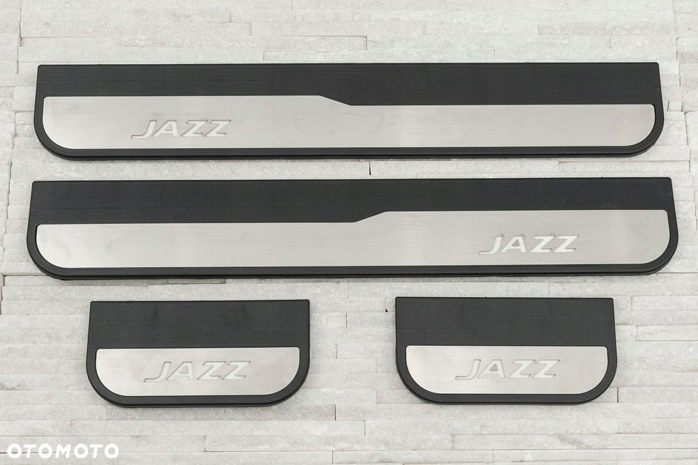 honda jazz v 2020+ listwy progowe led - 7