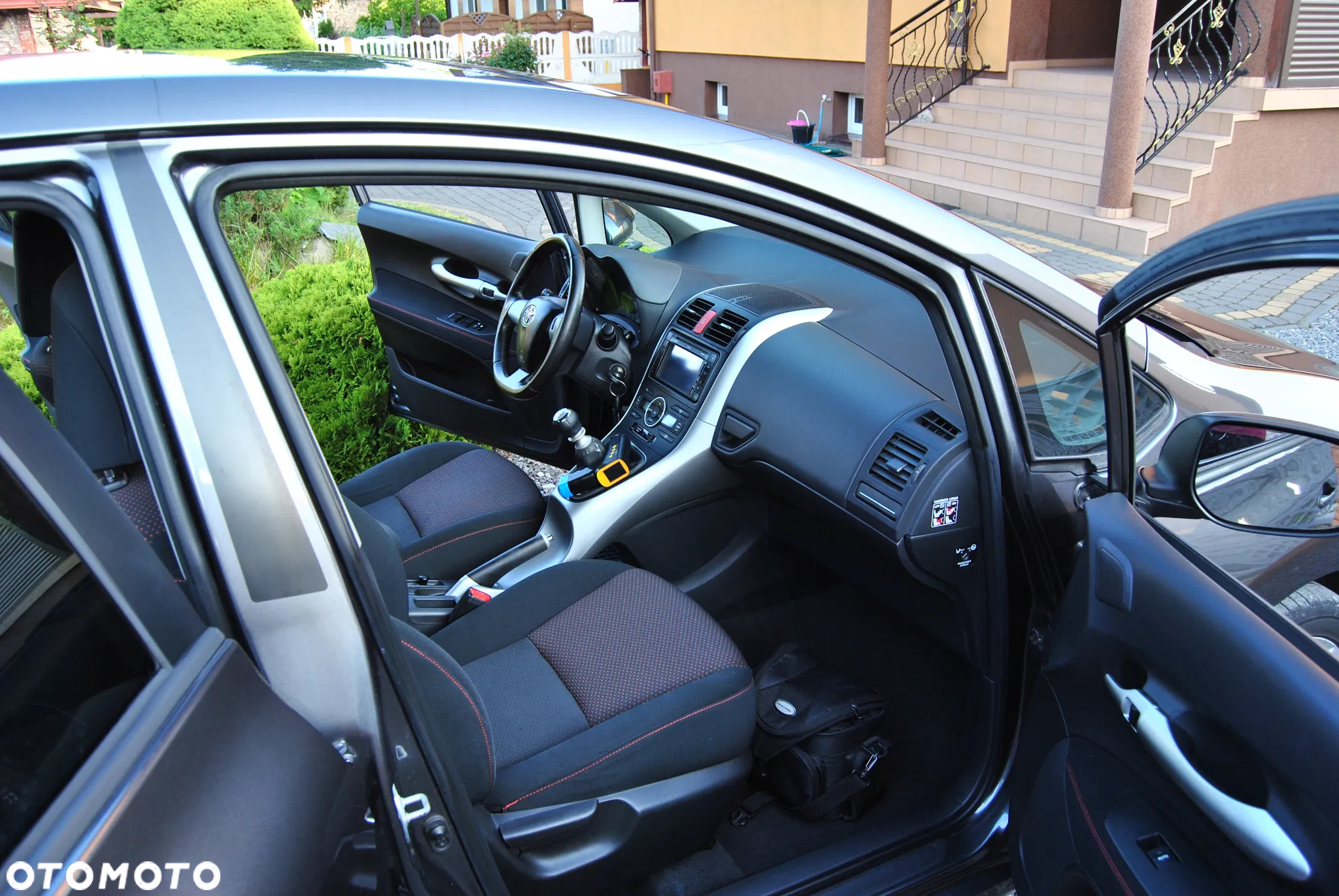 Toyota Auris 1.6 Selection - 34