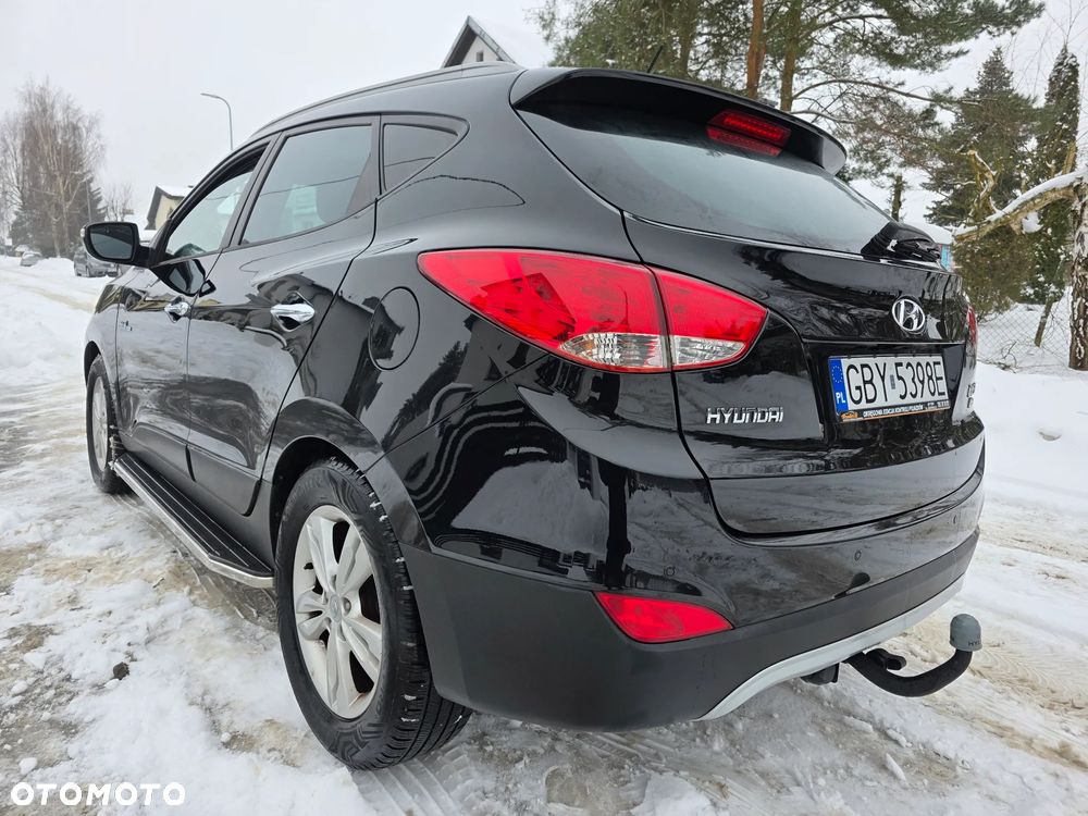 Hyundai ix35 1.6 2WD UEFA EURO 2012 Edition - 12