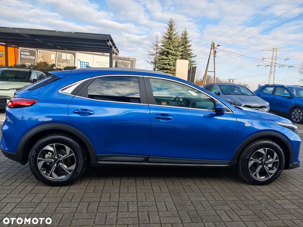 Kia XCeed 1.5 T-GDI M - 9