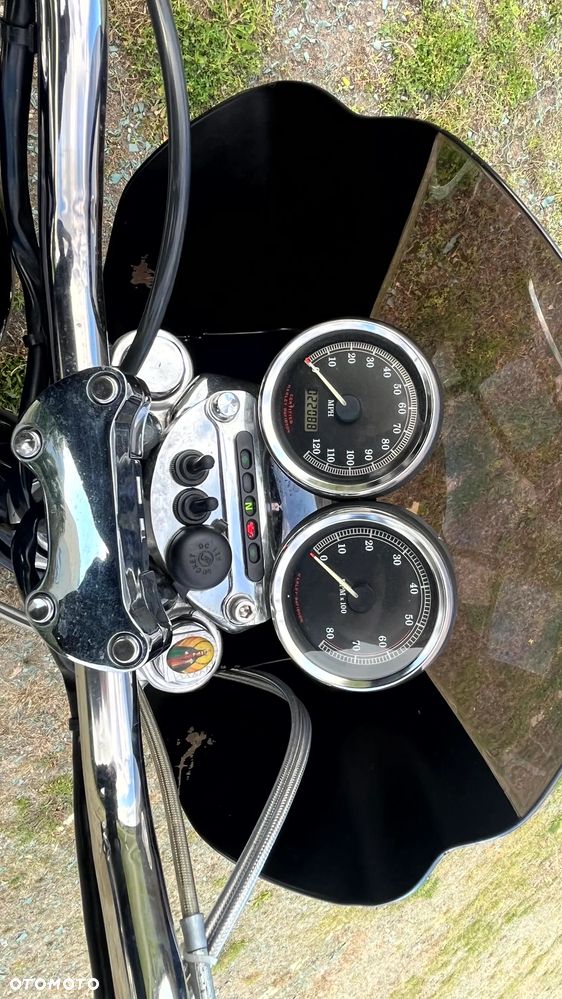 Harley-Davidson Sportster - 16