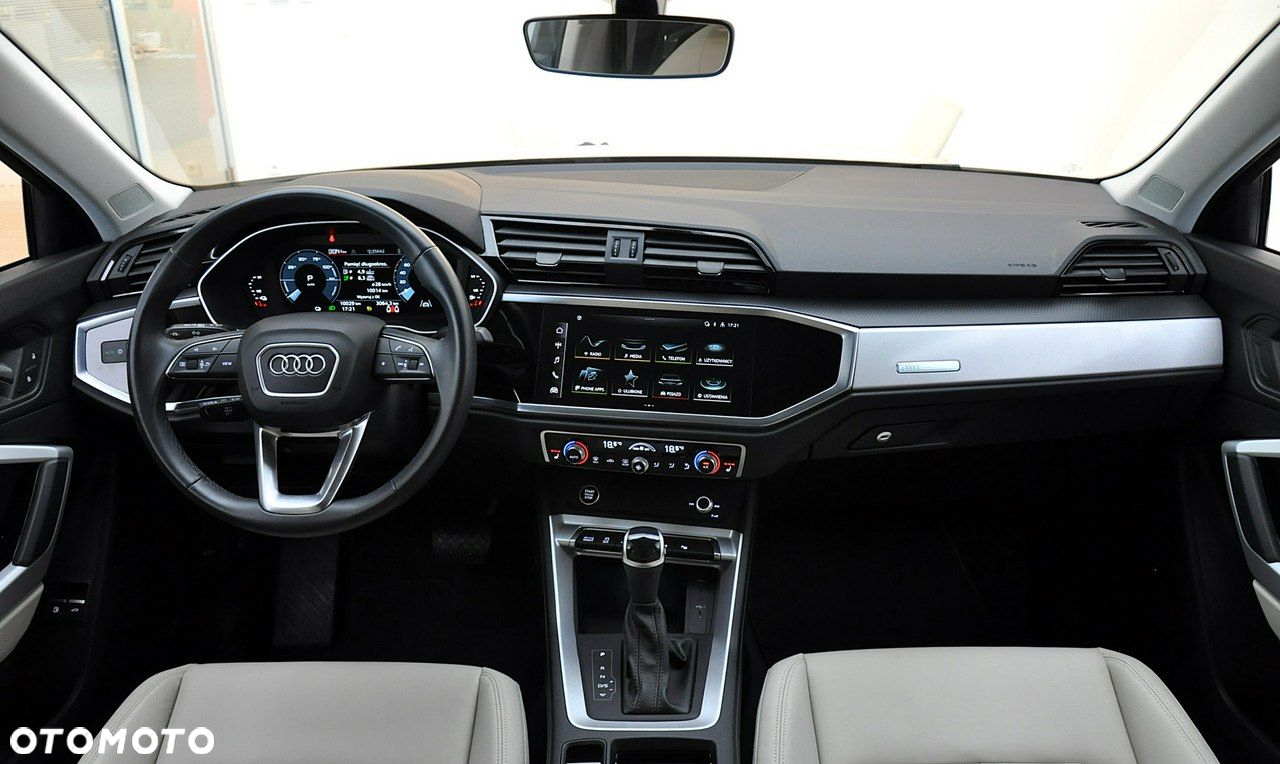 Audi Q3 Sportback - 27