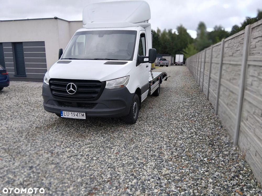 Mercedes-Benz Sprinter 907 2.2 143KM - 1