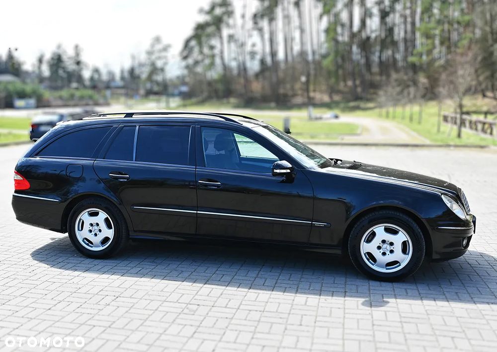 Mercedes-Benz Klasa E 220 CDI Elegance DPF - 5