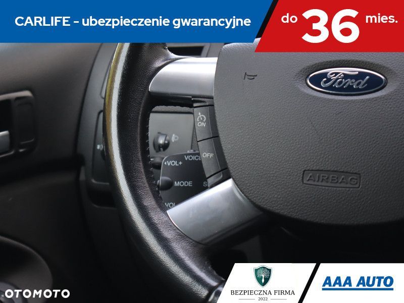 Ford Kuga - 18