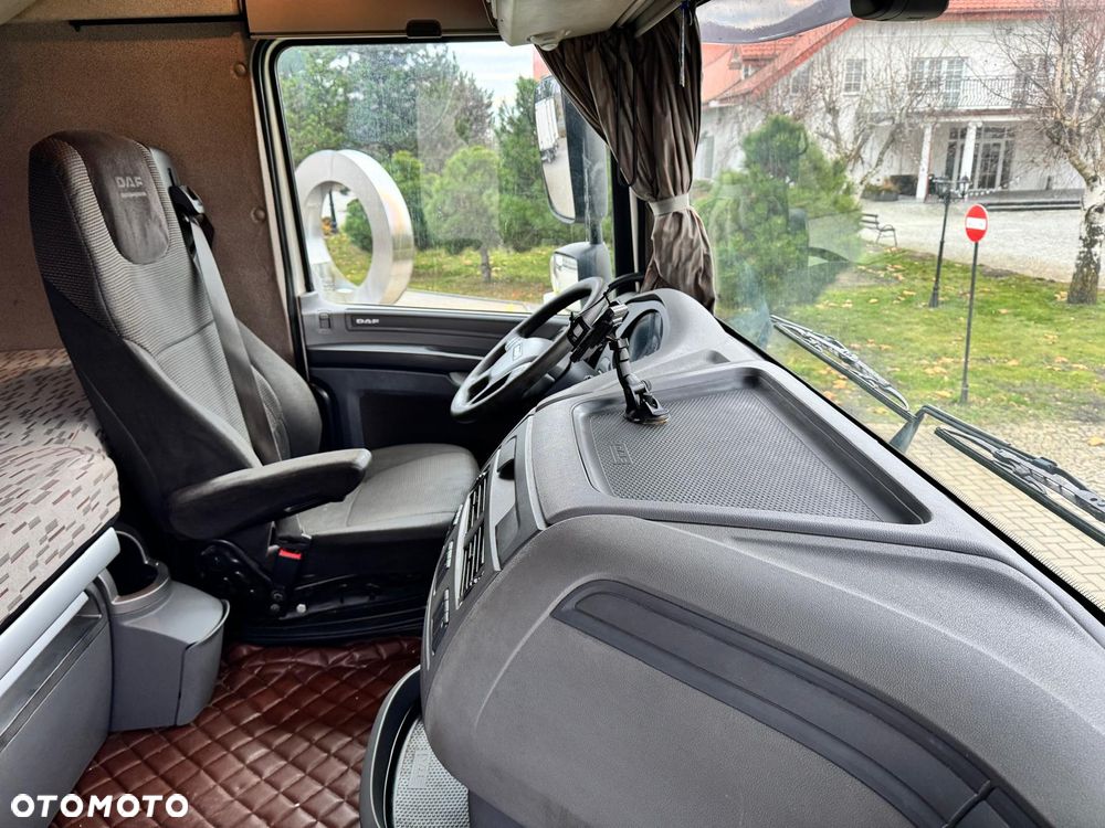 DAF XF - 14