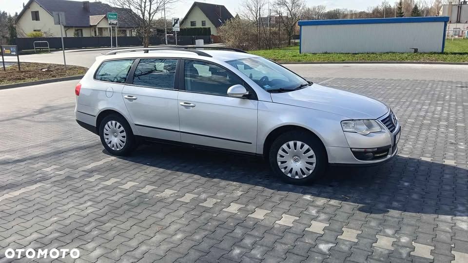 Volkswagen Passat 2.0 TDI Comfortline DSG - 1