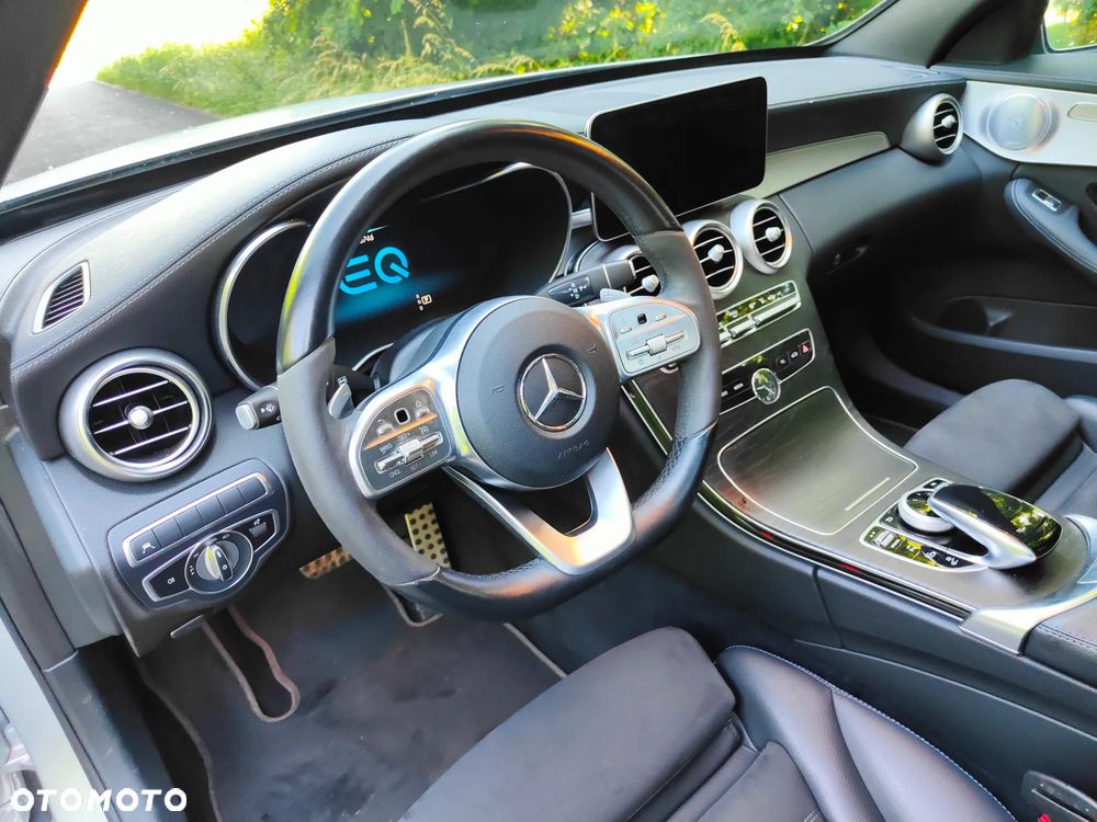 Mercedes-Benz Klasa C 300 de 9G-TRONIC AMG Line - 12